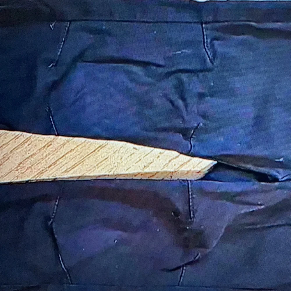 Boys black cargo jogging size 5 - Picture 3 of 5